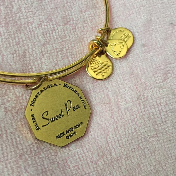 Jewelry - Picture 2 of 4